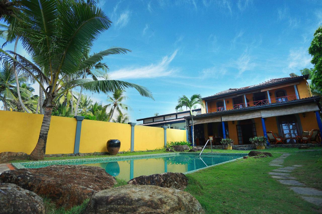Villa Kusum Hikkaduwa Bagian luar foto